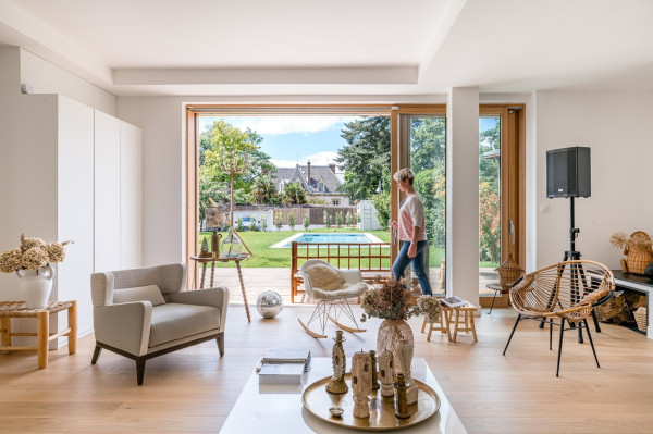 <?php/* echo $image['alt'] ; */?>