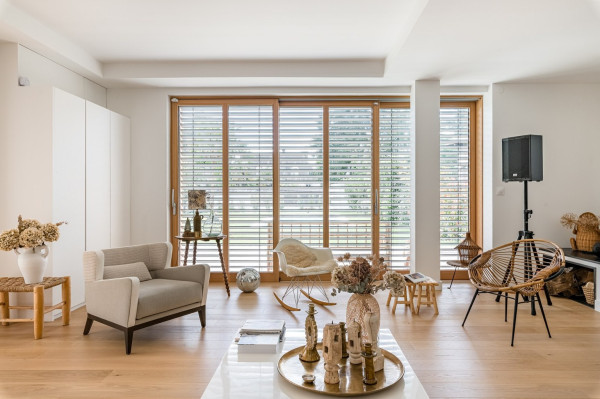 <?php/* echo $image['alt'] ; */?>